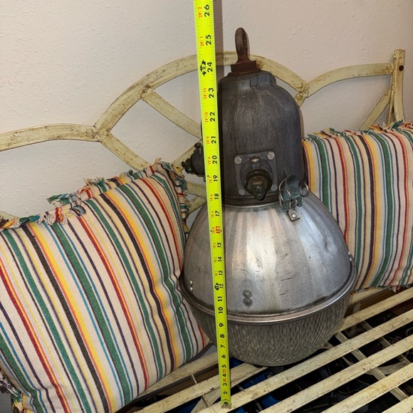 Vtg 1950’s LM Holophane GUMBALL STREET LIGHT Industrial Prismatic Acorn Fixture - Picture 3 of 14